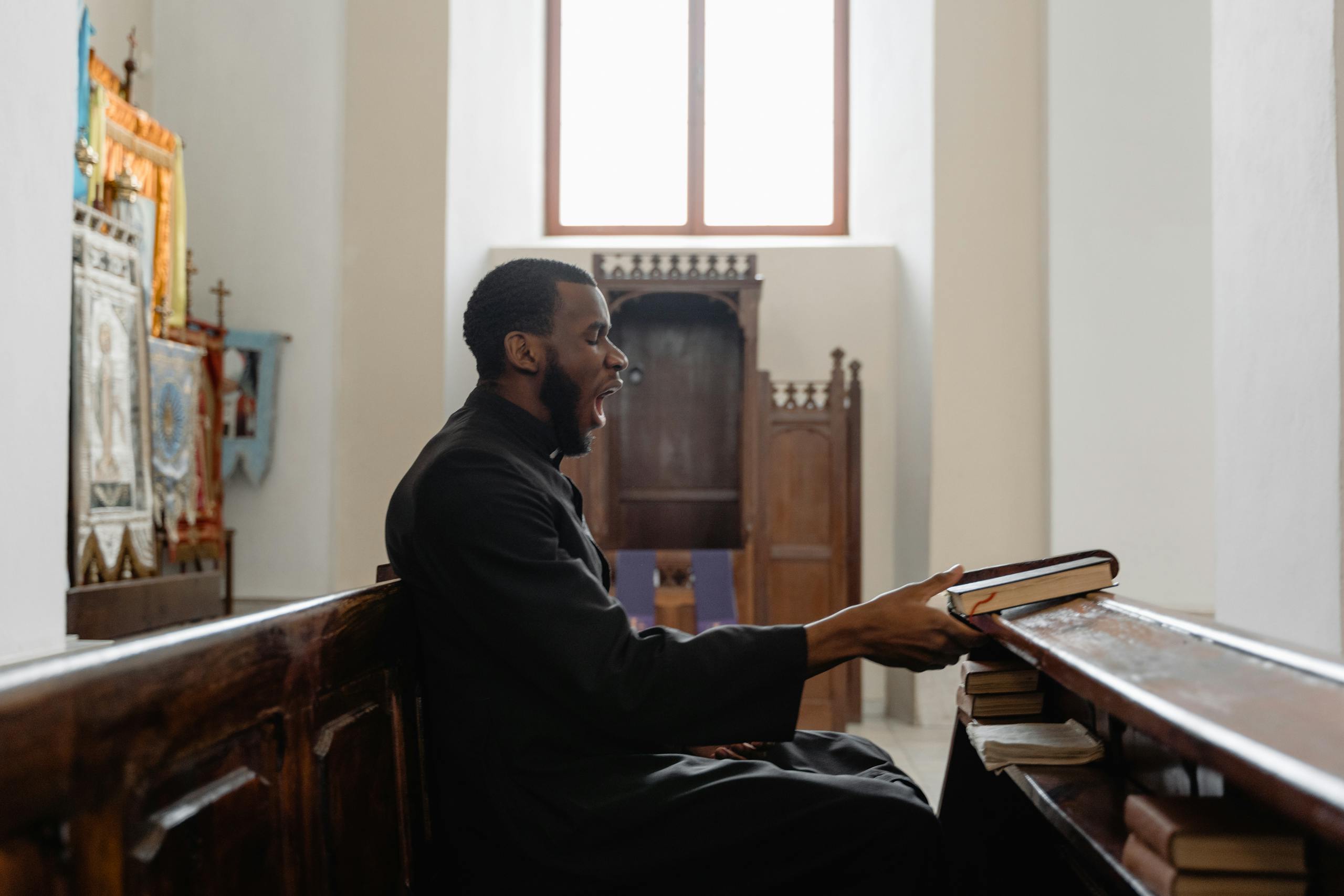 Yawning while praying meaning